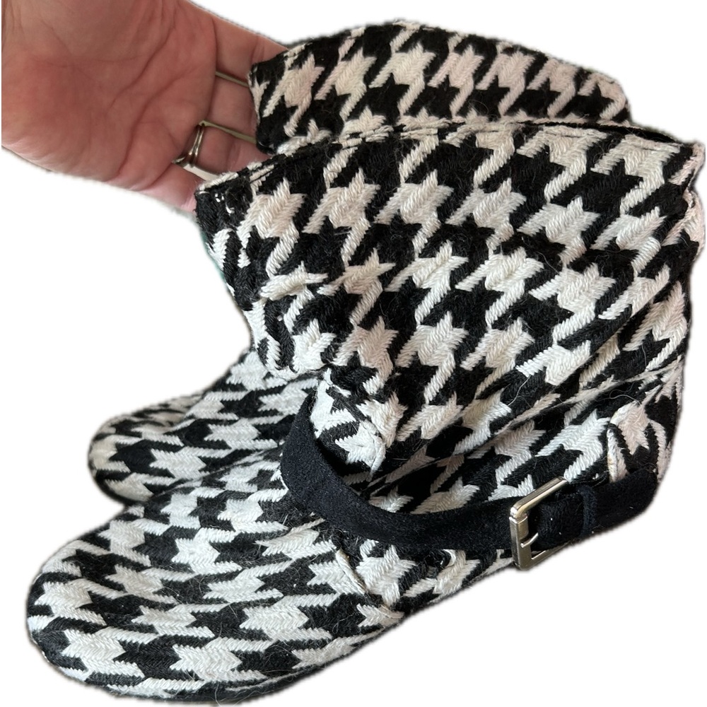 Cute checked booties